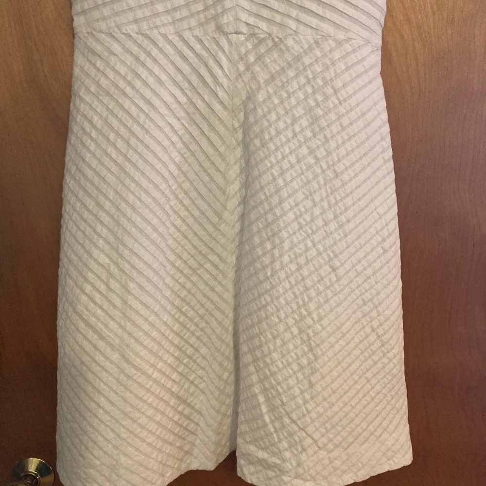 Women’s J Crew White Sleeveless V Neck Summer Dress, Size 2. - Picture 11 of 12